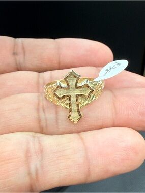 10Kt Real Gold Cross Ring for Women size 9.5